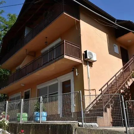Mensa Apartman