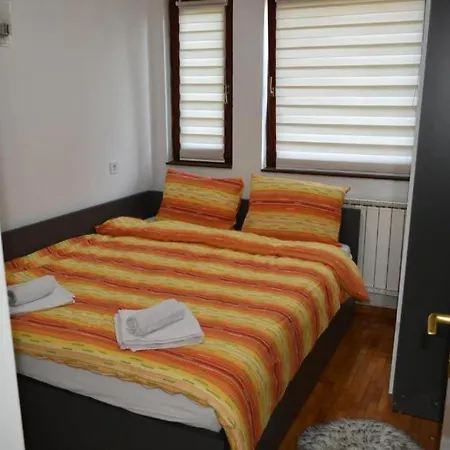 Mensa Apartman *