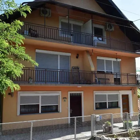 Mensa Apartman